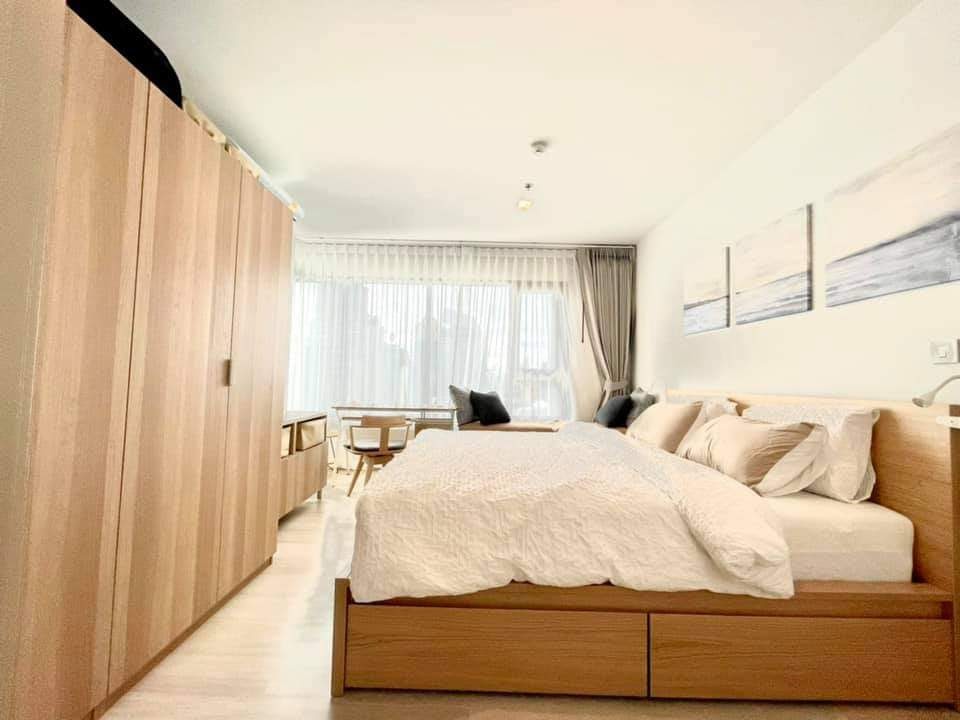 For RentCondoWitthayu, Chidlom, Langsuan, Ploenchit : Life One Wireless Condo for rent : Newly room never use 2 bedrooms 2 bathrooms for 63.44 sqm. on 3x fl. With nice decorated and nice furnished with electrical appliances.Just 600 m. to BTS Pleonjit.Rental only for 45,000 negotiable for serious client only