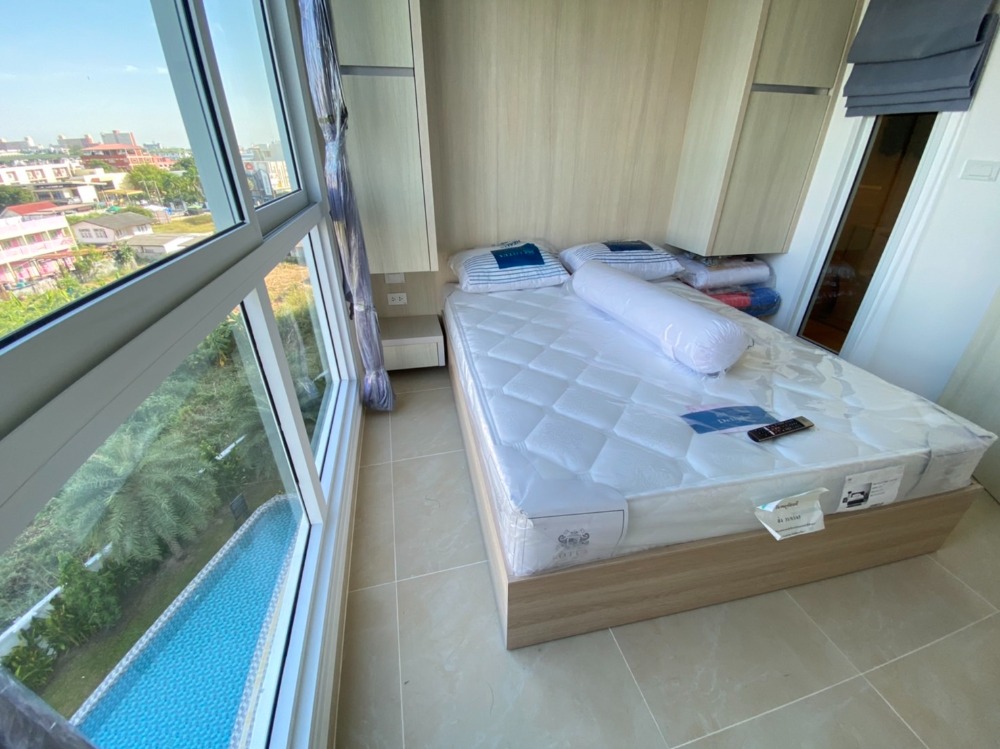 For SaleCondoPattaya, Bangsaen, Chonburi : (Owner post: Accepting Agent) Selling without profit!! Olympus City Garden 1 Bedroom, 6th floor, with tenant, 9,000 baht/month, very good position, see the pool, south side, clear view, no buildings blocking it.