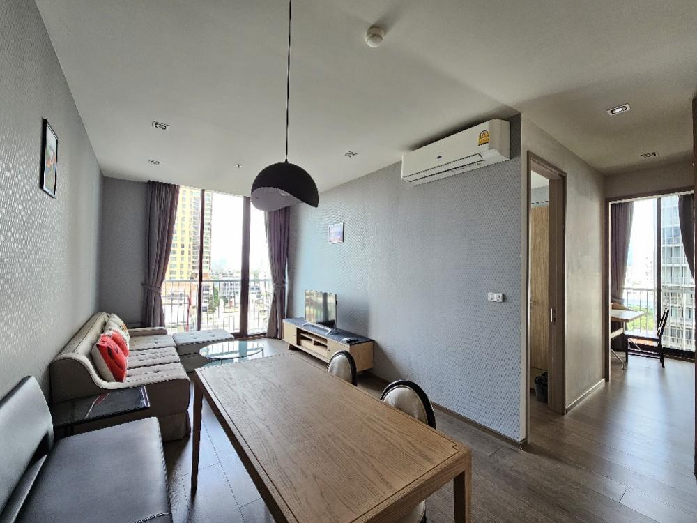 For RentCondoSukhumvit, Asoke, Thonglor : 2 bed rooms for rent at BTS Phrom Phong - only 500 metre from Emporium