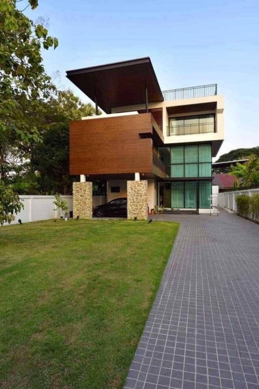 For RentHouseRatchadapisek, Huaikwang, Suttisan : Forrent Modern house 3 storey