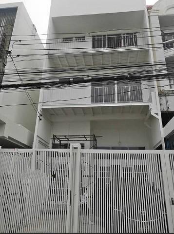 For RentHome OfficeRatchadapisek, Huaikwang, Suttisan : 3-storey home office for rent, Suthisan area, Huay Kwang, near MRT Suthisan 750 meters.