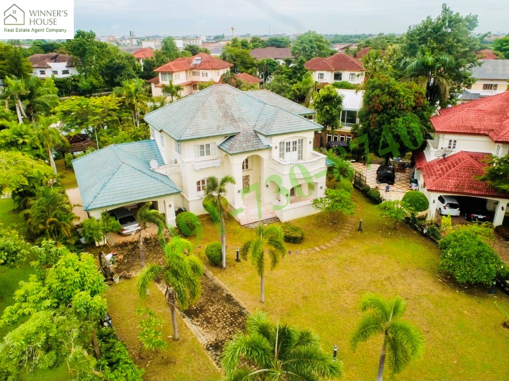 For SaleHousePinklao, Charansanitwong : House for sale Ladawan Pinklao - Borommaratchachonnani Road 461 square meters, next to the surrounded. 4 rooms, 5 bathrooms, a sample house, sold cheaper than the appraised price of 35,000,000 baht.