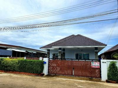 ขายบ้านชะอำ เพชรบุรี : ขายด่วนบ้านเดี่ยว พร้อมเฟอร์ทั้งหลัง 2.69 ล้าน ตกแต่งสวยอย่างดี ลดทันที 300,000บาท จากราคา 2.99ล้าน
