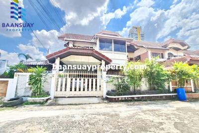 For RentHouseLadprao, Central Ladprao : 2-storey detached house for rent, ready to move in, Ladprao Road, near Union Mall