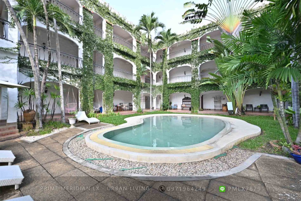 For SaleLandChiang Mai : Chiang Mai Prime Land With Hotel For Sale - Mahidol Road / 3 Rai Perfectly Located