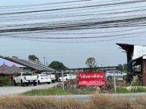 For RentLandPathum Thani,Rangsit, Thammasat : Tel. 091-495-0555 Land for rent, 100 sq wa (Plot A) and 1 rai (Plot B), Muang Pathum Thani, long term lease, road to land 10 meters wide, suitable for boat noodle business. Atmosphere by the pond, next to the agricultural garden