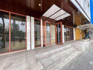 ให้เช่าโชว์รูม สํานักงานขายอ่อนนุช อุดมสุข : Commercial BLD and Showroom for RENT at Onnut |  อาคารพาณิชย์ 4 คูหา โชว์รูม ให้เช่า อ่อนนุช