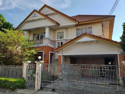 For SaleHouseLadkrabang, Suwannaphum Airport : Cheap sale, 2-storey detached house in Phatthanakan area, Krongthong University, Pavilion area 67.6 sq m, in front of the house, the north is not hot