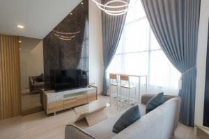 For RentCondoSathorn, Narathiwat : 1 Bed Duplex for Rent! River view, High Floor! 38 sqm. 25,000 baht/month
