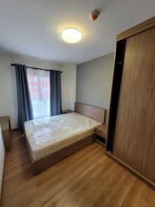 For RentCondoLadprao, Central Ladprao : Quick rent !! Very nice decorated room, wide room, Chapter One The Campus Ladprao 1