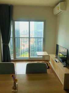 For RentCondoRatchadapisek, Huaikwang, Suttisan : NB038_P **NOBLE REVOLVE RATCHADA 2** Fully furnished, ready to move in, high floor, beautiful view
