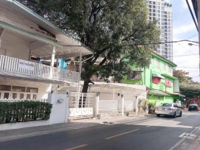 ขายที่ดินลาดพร้าว เซ็นทรัลลาดพร้าว : ขายที่ดินพร้อมบ้าน 53 ตรว..ทำเลดีหน้าซอยลาดพร้าว 15 ใกล้รถไฟฟ้ามีที่จอดรถ