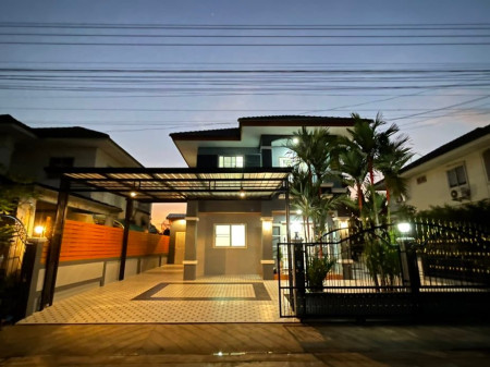 ขายบ้านมีนบุรี-ร่มเกล้า : ขายถูกมาก! บ้านมีนบุรี ถนนราษฎร์อุทิศ ซอย 14 ( ต่อเติมพิเศษ ตกแต่งสวยใหม่ + พร้อมอยู่ ) 50 ตร.ว. 186 ตร.ม. 4 นอน 2 น้ำ #ใกล้ Lotus มีนบุรี