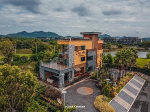 ขายขายเซ้งกิจการ (โรงแรม หอพัก อพาร์ตเมนต์)ปากช่อง เขาใหญ่ : ขาย โรงแรม พูลวิลล่าหรู เขาใหญ่ พร้อมที่ดินอีก16 ไร่ และมีใบอนุญาตโรงแรม ถูกต้องตามกฏหมาย