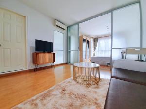 For RentCondoRatchadapisek, Huaikwang, Suttisan : UD005_P **U DELIGHT AT HUAY KHWING ** Fully furnished, ready to move in. east balcony