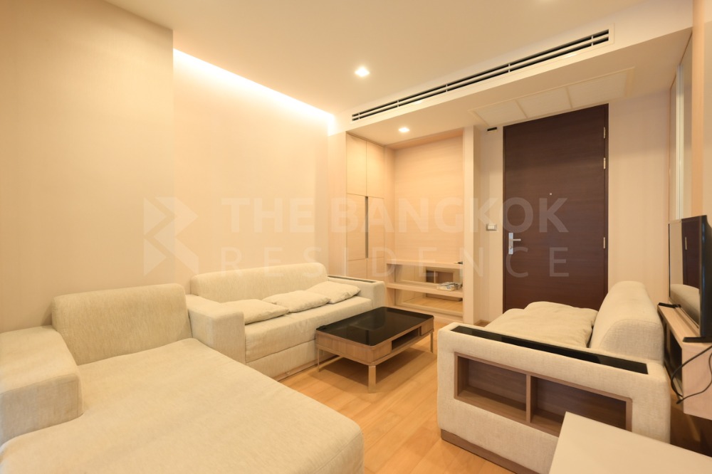 For SaleCondoRama9, Petchburi, RCA : For Sale The Address Asoke 45 sq m 1 bedroom 1 bathroom Sky Kitchen 5.669 million high floor, unblocked view, call now 090-9193641
