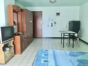 For SaleCondoBang Sue, Wong Sawang, Tao Pun : Condo for sale, Pornpiya Mansion, very good location, opposite the new Yothinburana School. Next to Sri Kema Market, near Bang Pho Intersection, near the train station, 9th floor, area 30.68 sq m. Price is only 890,000 baht.