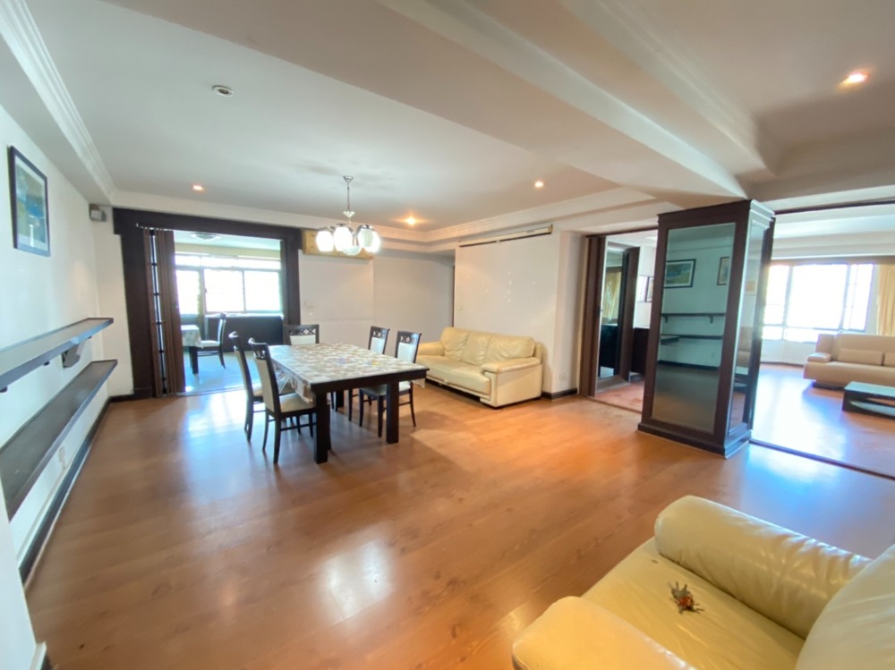For SaleCondoSukhumvit, Asoke, Thonglor : SELL 16.2 MB (Best price for COVID) @BTS PhromPhong  (3 Bed + 1 Maidroom) 178 sqm