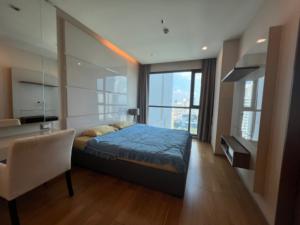 For RentCondoSathorn, Narathiwat : for rent The Address sathorn 1 bed high floor specail price!!