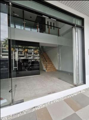 For RentHome OfficeSeri Thai, Ramkhamhaeng Nida : For rent Home Office Project H Cape Bizsector @ On Nut Sukhaphiban 2 Road, 3.5 storey building, suitable for office  inside glass partition  Aluminum frame is proportional to 7 rooms, 7 air conditioners, 3 bathrooms and a kitchen.