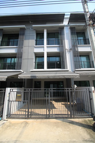 For SaleTownhouseRathburana, Suksawat : PBH_01214 House for sale Baan Klang Muang Rama 2 - Phuttha Bucha