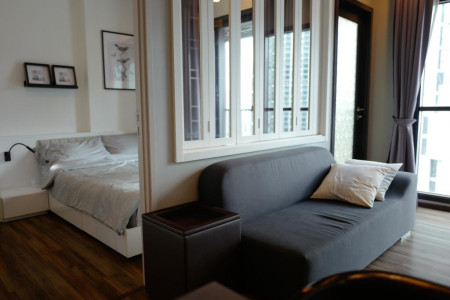 For SaleCondoOnnut, Udomsuk : (Quick Sale at Loss)!! Condo WYNE Sukhumvit 71 Condominium, 1 bedroom 35 sq.m. (Fully Furnished), Near Phrakanong BTS
