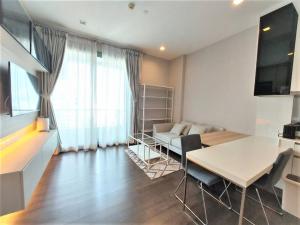 For RentCondoRama9, Petchburi, RCA : Q Asoke, condo near SWU. For rent, beautiful room, 1 bedroom, high floor, east facing, very nice