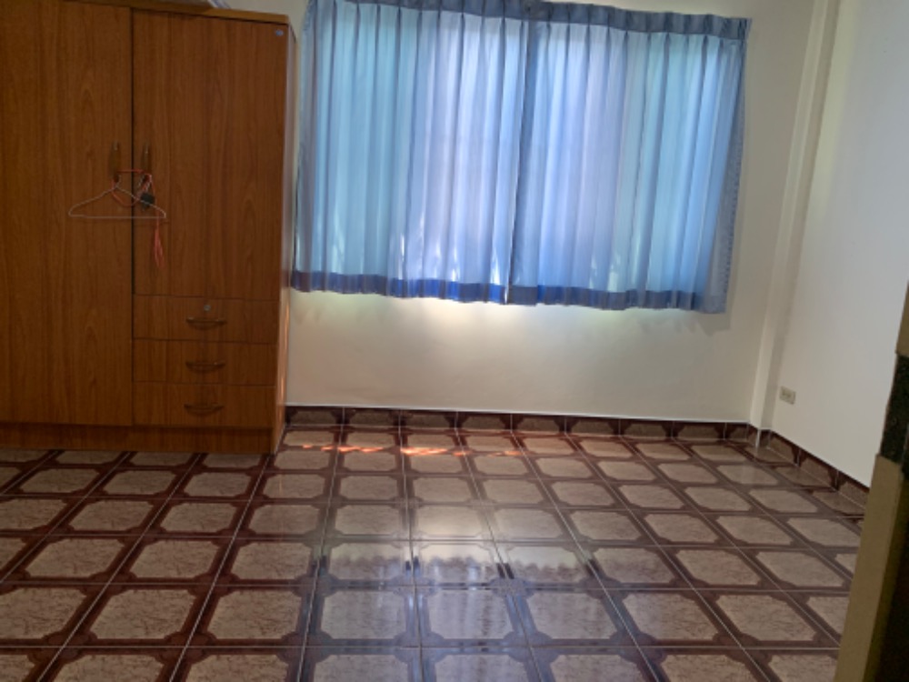 For RentTownhouseMin Buri, Romklao : House for rent ready to move in
