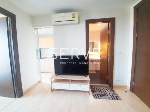 For RentCondoRatchadapisek, Huaikwang, Suttisan : 1 Bed 1 Bath High Floor, City View, Seperated kitchen, Fully Furnished, Close to MRT Ratchadaphisek, Rhythm Ratchada / Condo For Rent