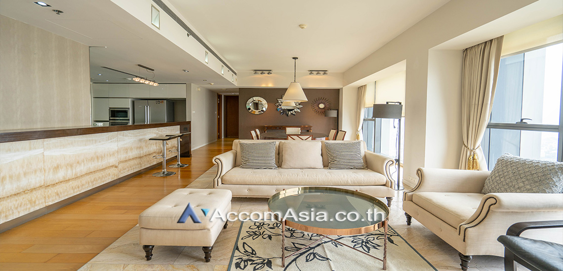 ขายคอนโดสาทร นราธิวาส : 3 Bedrooms Condominium for Sale in Sathorn, Bangkok near BTS Chong Nonsi - MRT Lumphini at The Met Sathorn AA29462
