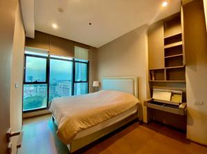 For RentCondoSathorn, Narathiwat : Condo for rent, special price, The Diplomat Sathorn, good location, convenient transportation, fully furnished