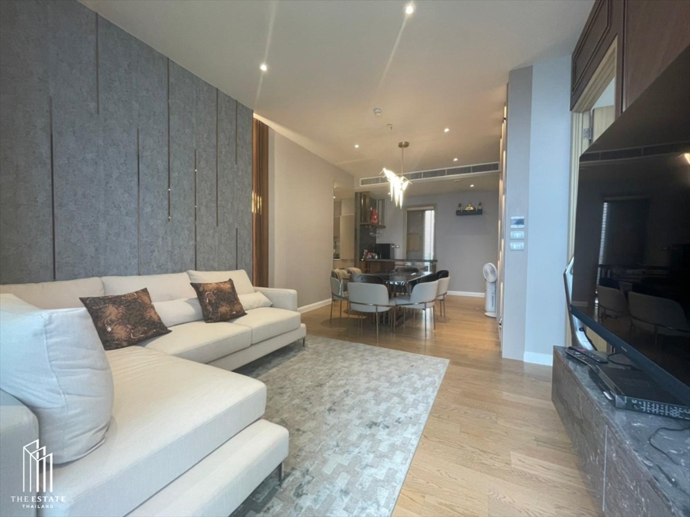 ขายคอนโดวงเวียนใหญ่ เจริญนคร : Condo for SALE *** Magnolias Waterfront Residences ICONSIAM ห้องอยู่ชั้น 35+  2ห้องนอน ขนาดใหญ่ โครงการระดับ Luxury @45.35 MB