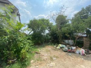 For SaleLandNonthaburi, Bang Yai, Bangbuathong : Land for sale, suitable for building a house. In the village of Hong Prayun 2, Nonthaburi, area 61 sq m., accessible from Bang Kruai - Sai Noi Road. and Ratchaphruek-Rama 5 special price!!!