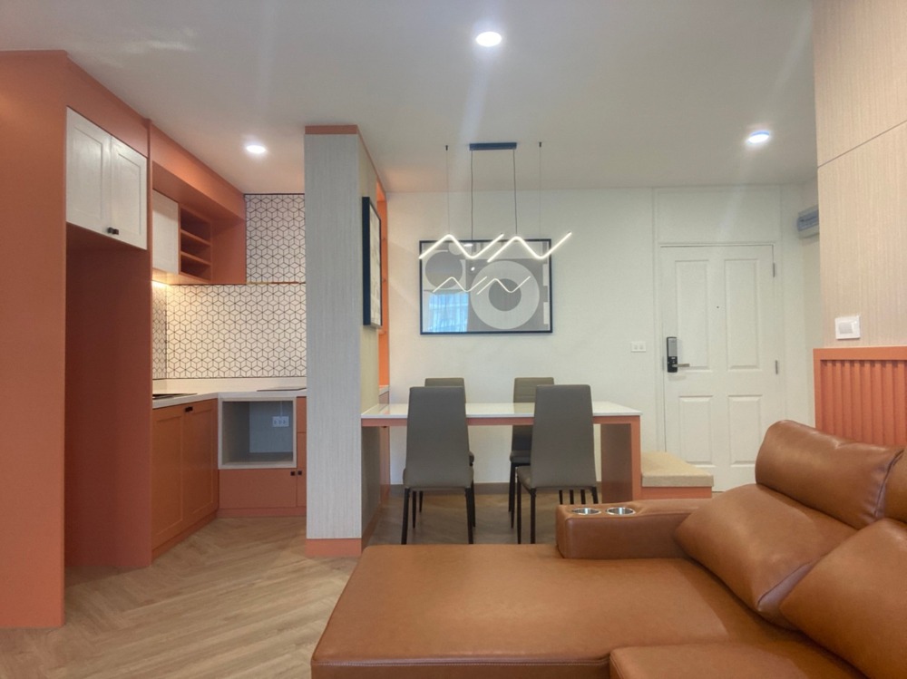 For SaleCondoChiang Mai : Sale D Condo Sign - Chiang Mai (D Condo Sign) Building D Pool view Newly renovated room in contemporary style