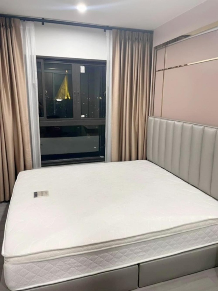 For RentCondoPinklao, Charansanitwong : The Parkland Charan - Pinklao Condo for rent : 2 bedrooms 1 bathroom for 48 sqm. Corner room high floor with Rama 8 Bridge View.Nice decoration with fully furnished and electrical appliances.Next to MRT Bangyikhan.Rental only for