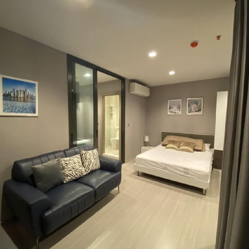 For RentCondoRama9, Petchburi, RCA : ็Hot Price , available now!!!   Nice Studio room 28sqm. **closed kitchen** 23rd fl. bueautifull city view  for rent condo Life Asoke-Rama9 near MRT Praram9