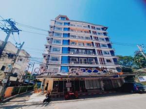 For SaleBusinesses for saleChiang Mai : 🏩Quick sale, 8 storey hotel in Chiang Mai city, 269 sq m. Huay Kaew, Chang Phueak Subdistrict, Mueang, near Kad Suan Kaew.