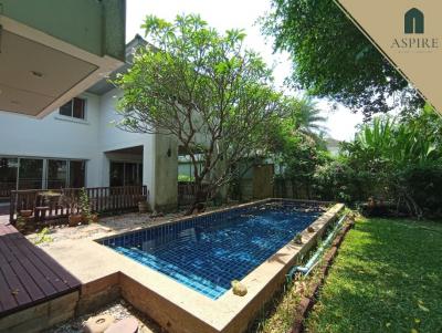 For SaleHousePattanakan, Srinakarin : [For Sale] Noble Tara Pattanakarn, 152 Sq.wa., 3 Bedrooms with Private Swimming Pool & Garden