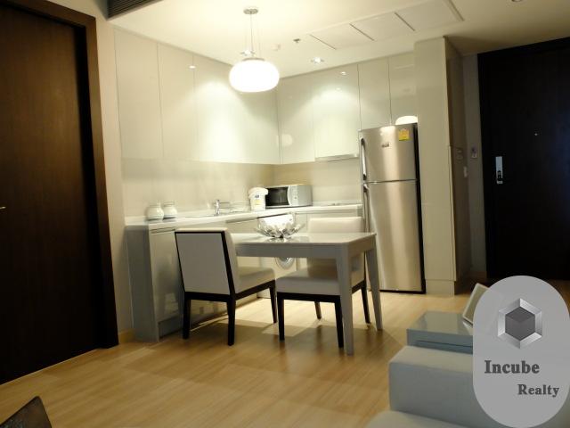 For RentCondoRatchathewi,Phayathai : Condo For Rent The Address Phayathai 1 Bedroom 1 Bathroom 50.5 sqm