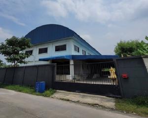 For RentWarehouseNakhon Pathom, Phutthamonthon, Salaya : For Rent Rent a warehouse with office, Phutthamonthon Sai 4, Krathum Lom, good location, land area 325 square wa, total usable area 1200 square meters, trailer can go in and out.