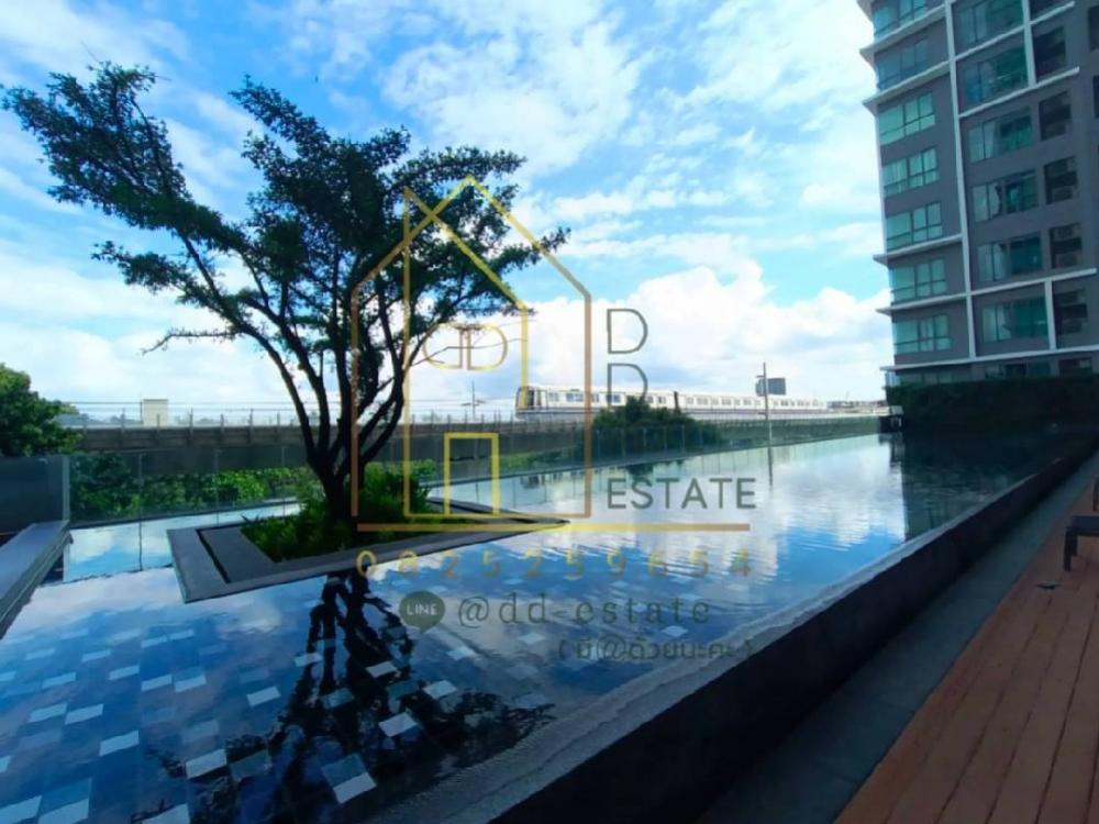 For SaleCondoPinklao, Charansanitwong : Condo for sale, Ideo Mobi Charan-Interchange, size 34.36 sqm., 1bed, 10th floor, corner room, pool view, new room condition, never been there, with electrical appliances and furniture, very cheap price, near MRT Bang Khun Non, only 80 meters