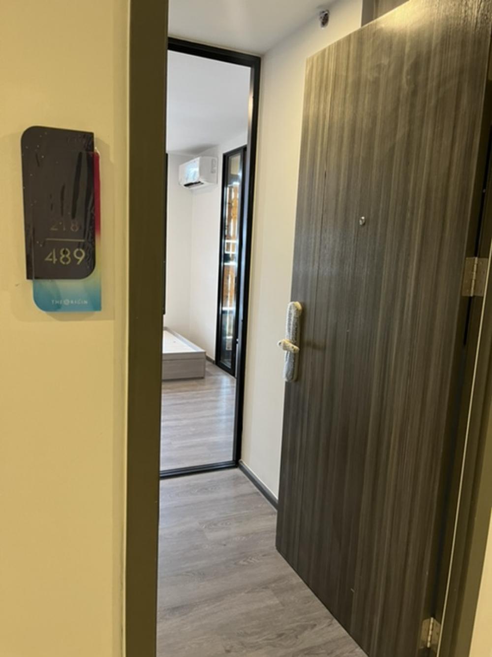 Sale DownCondoSamut Prakan,Samrong : Owner Post!!!! Sale down payment 120,000 The Origin E22 Sukhumvit - Sai Luad