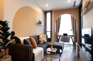 For RentCondoSukhumvit, Asoke, Thonglor : For Rent Oka Haus Sukhumvit 36 1 Bed, 35.5 sq. m, fully furnished NEAR BTS Ekamai