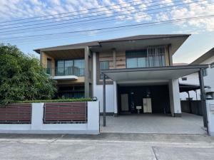 For RentHousePathum Thani,Rangsit, Thammasat : For Rent: 2 storey detached house for rent, Thanapirom Village, Navanakorn, Khlong Luang area, along the parallel road, Phaholyothin Road, the house is in very beautiful condition, new condition, 6 air conditioners, fully furnished, can accommodate small 