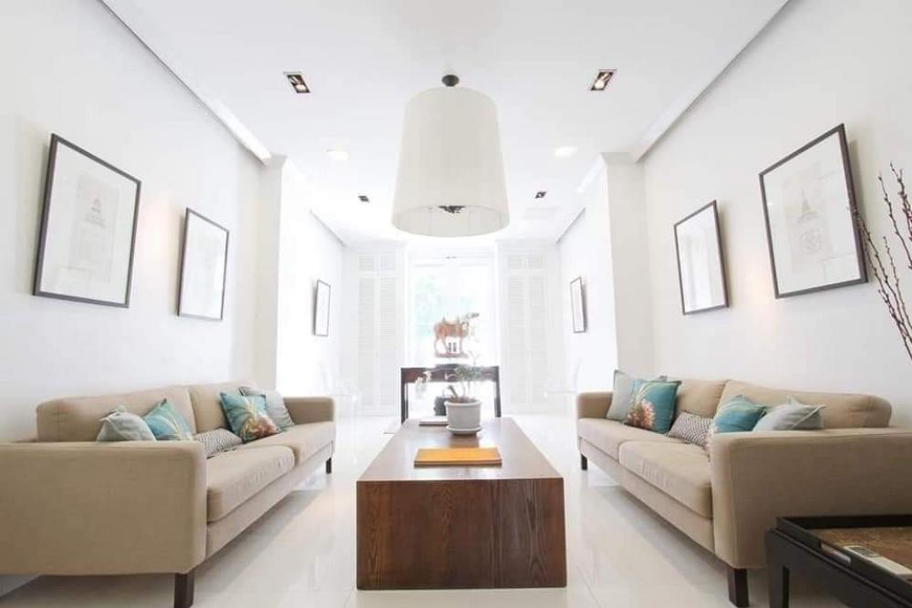 For SaleHouseWitthayu, Chidlom, Langsuan, Ploenchit : “The Elegance“ house for sell at Chidlom / Langsuan Area (Soi Ruamrudee)3 storey house with basement3 bedrooms 4 bathrooms 1 working roomTotal Area : 350 sq.mFully Furnished + Fully Equipped KitchenReady to move inSelling price 85,000,