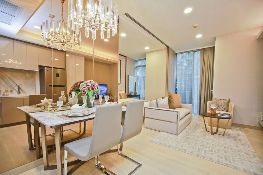 For SaleCondoKhlongtoei, Kluaynamthai : ( BEST OFFER!! ) 1 Bedroom 35 sq.m., high floor, near MRT Queen Sirikit National Convention Center, only 50 m.