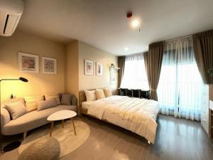 For RentCondoLadprao, Central Ladprao : 💕 Room for rent decorated in minimal style, Condo Life Ladprao, studio, high floor, beautiful view, ready to move in.