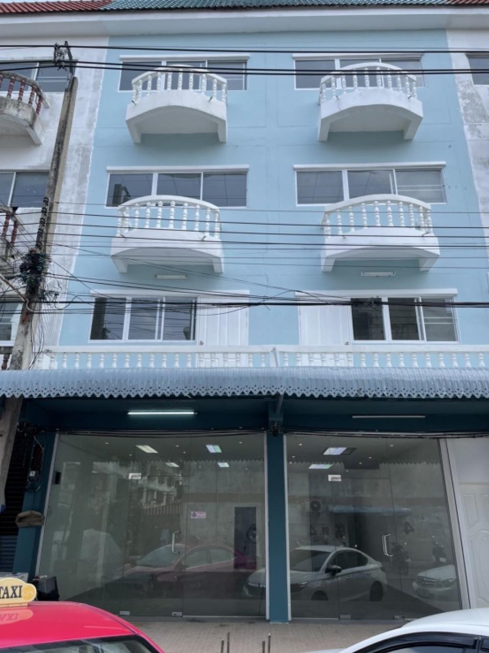 For SaleShophousePathum Thani,Rangsit, Thammasat : Selling commercial buildings, 2 adjoining booths, 4 floors, Rangsit, Thanyaburi, Khlong 2, newly renovated