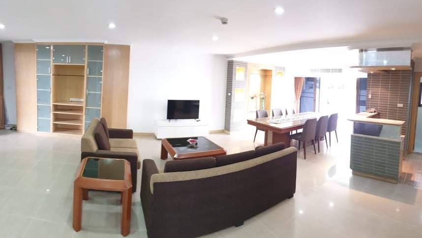 For RentCondoSukhumvit, Asoke, Thonglor : Spacious 3BR Duplex @ Supalai Place Sukhumvit 39 by Nestcovery Realty