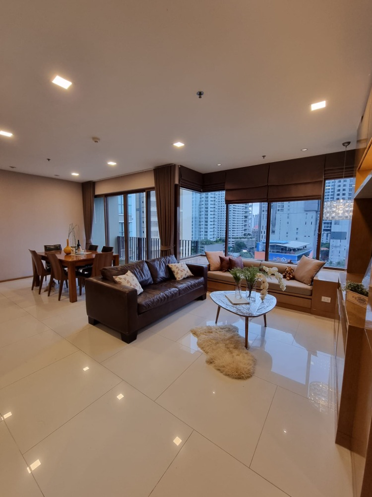 For RentCondoSukhumvit, Asoke, Thonglor : TEP003_P THE EMPORIO SUKHUMVIT 24 **Condo in the heart of Sukhumvit, fully furnished, ready to move in** near amenities